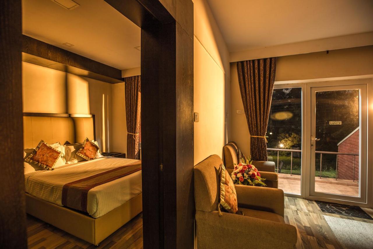 Hotel Lakeview Ooty Exterior photo