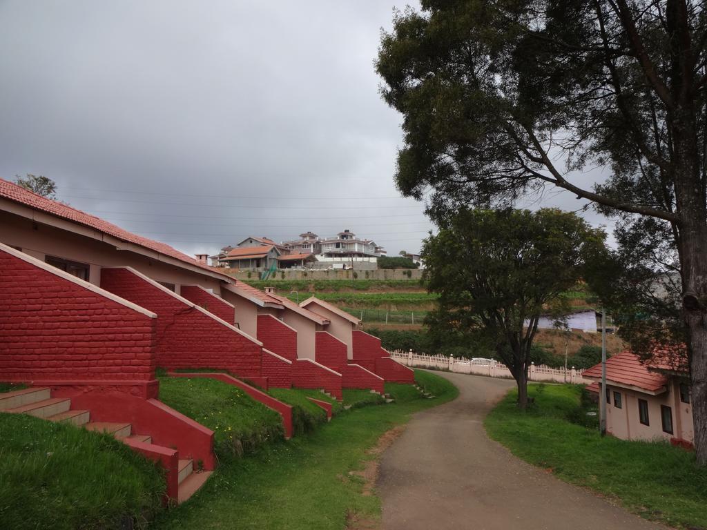 Hotel Lakeview Ooty Exterior photo
